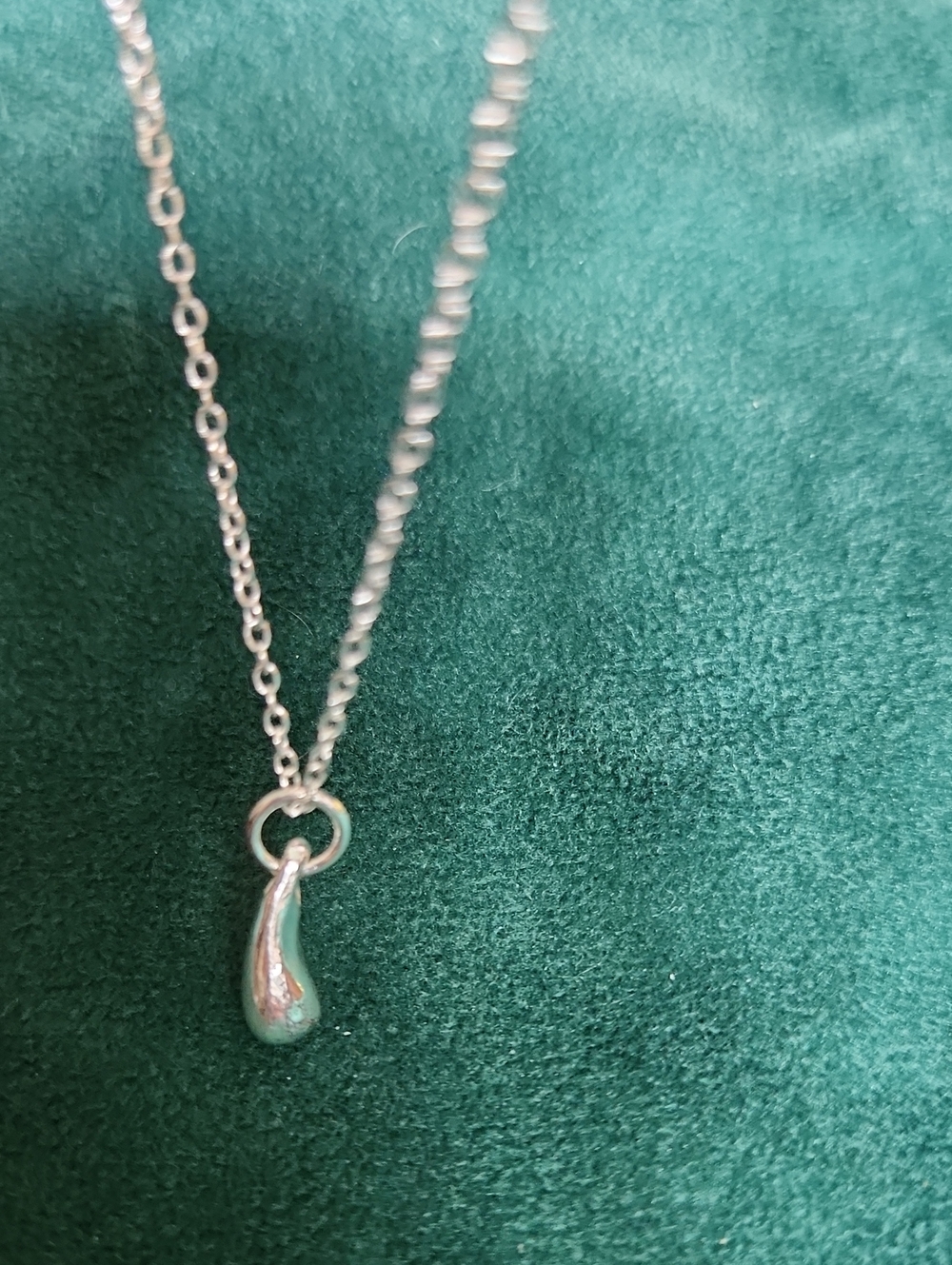 NWOT Waterdrop Design Marked 925 Silver Teardrop Pendant Necklace Women Jewelry